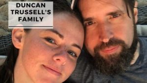 Read more about the article Rare Photos Of Duncan Trussell With His Wife & Son