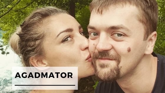 You are currently viewing 11 Pics Of Antonio Radić aka Agadmator With His Fiancée